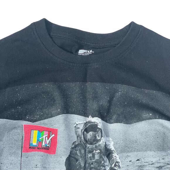 MTV Astronaut T-Shirt Flag Moon Black Graphic Top Size Small - Picture 4 of 7